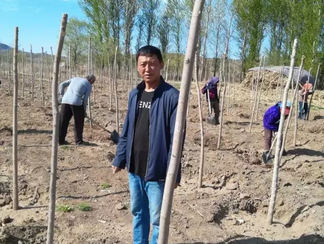 惠農(nóng)人物優(yōu)秀員工--蔡振清